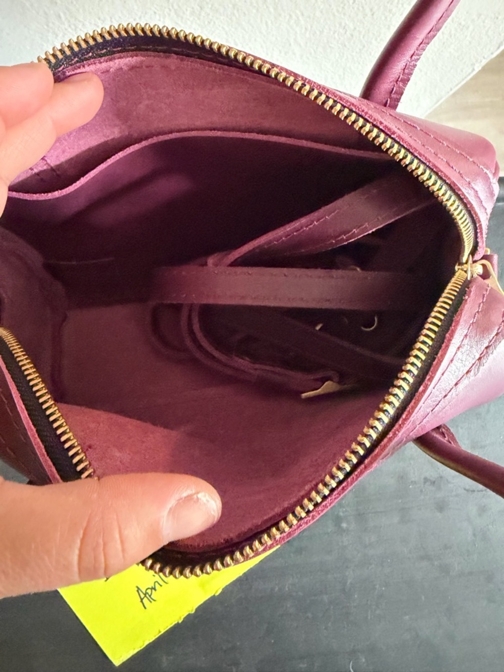 Portland Leather Goods Small Sloan Doctor Bag in lollipop - Picture 2 of 3